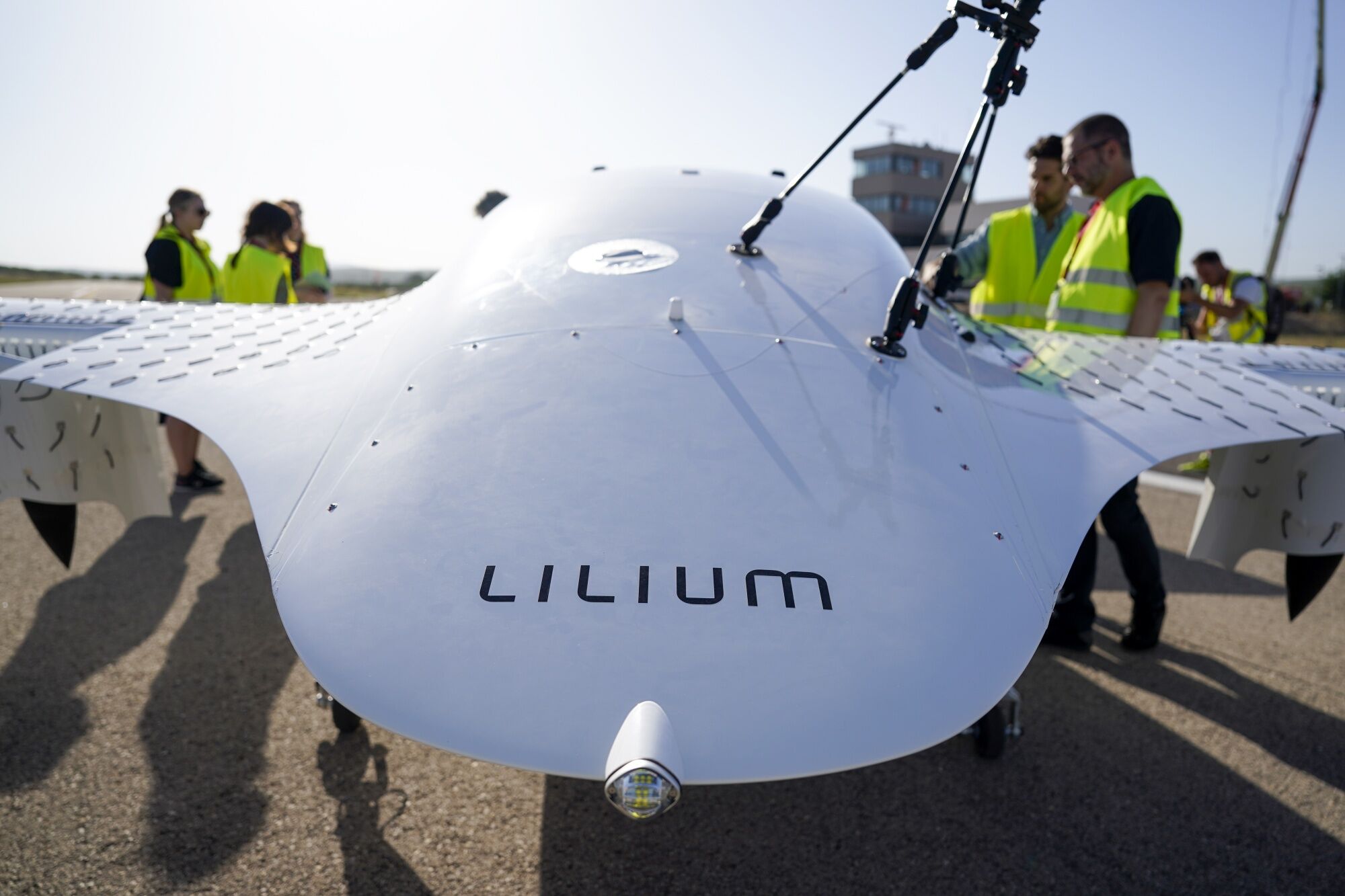 Electric Aircraft Startup Lilium Shuts Down Amid Insolvency Struggles